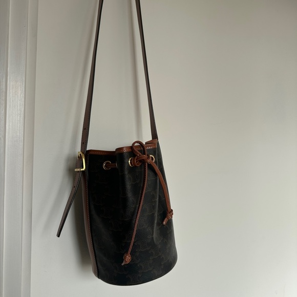 Celine Triomphe Bucket Bag - Picture 1 of 4